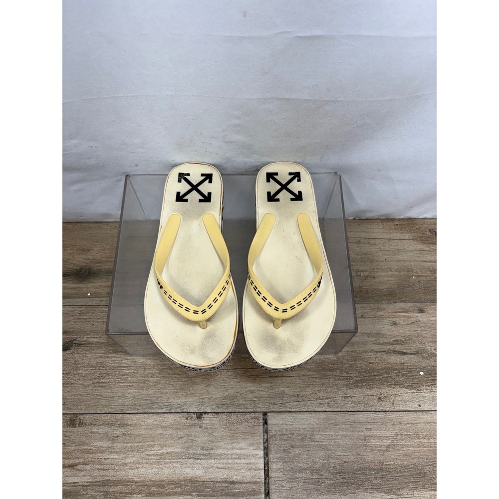 OFF-WHITE Flip Flops Sandals Slides Menswear Arrows Logo Yellow Beach Pool